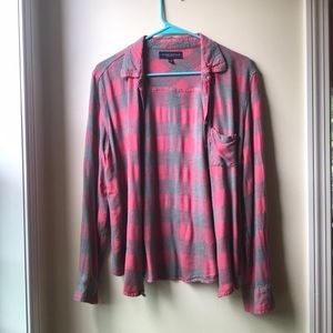 Aéropostale pink and gray flannel